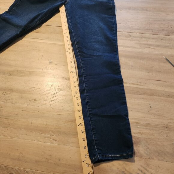 Levi Strauss Signature Gold Jeans Mid-Rise Skinny Blue Denim Womens W30 I32 EUC‎ - Picture 11 of 12